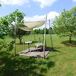 Bed & Breakfast Britavit Saint-Avit-Senieur
