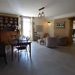 Bed & Breakfast Britavit 3*